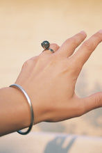Load image into Gallery viewer, Kupittaan Kulta Moss Agate Sphere Ring
