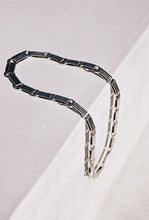 Load image into Gallery viewer, Casa Spratling Double Ribbon Link Chain
